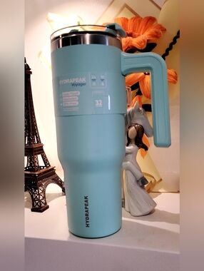 HydraPeak Voyager 32oz Insulated Travel Mug - Light Blue